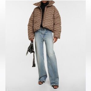 Balenciaga unisex BB Logo Monogram Puffer Jacket Coat Beige Brown Fr 44 US 14